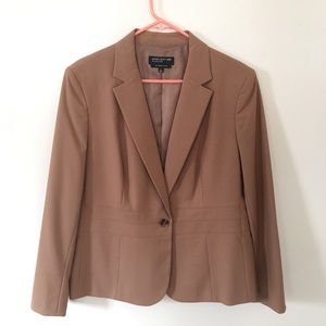 CREAMY BROWN BLAZER